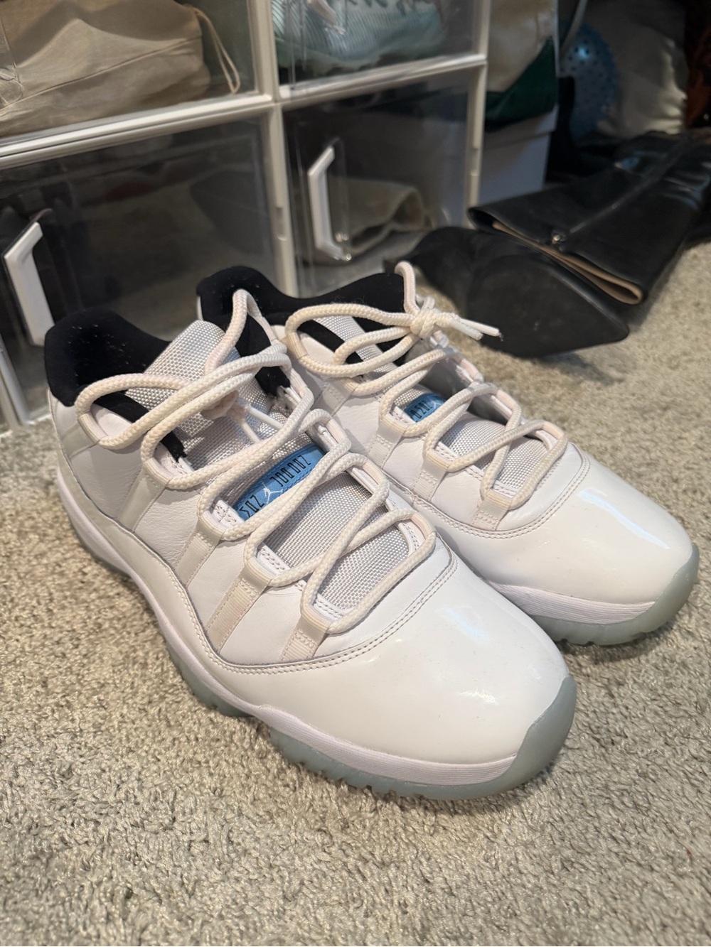 Jordan 11 Retro Low